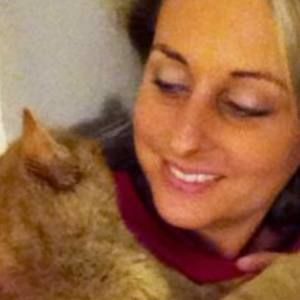 Meet your Posher, Myra